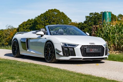 Audi R8 5.2 R8 Spyder Quattro V10 Semi-Auto 4WD 2dr 3