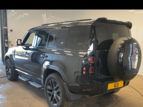 Land Rover Defender 3.0 Defender XS Edition MHEV Auto 4WD 5dr 16