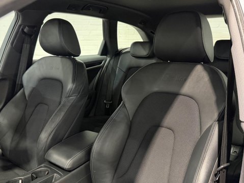 Audi A4 2.0 TDI S line quattro Euro 5 (s/s) 5dr 29