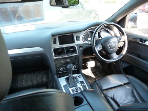 Audi Q7 TDI QUATTRO S LINE 8
