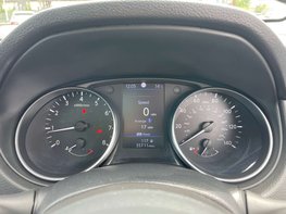 Nissan Qashqai 1.3 Qashqai N-Motion DiG-T 5dr 20