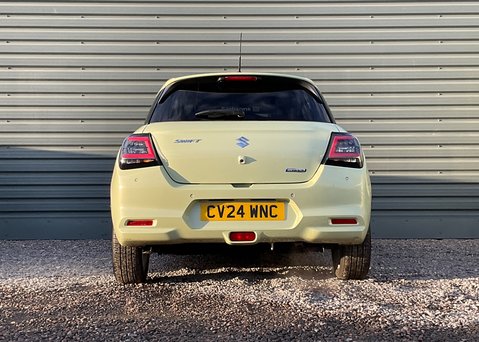 Suzuki Swift MOTION 6