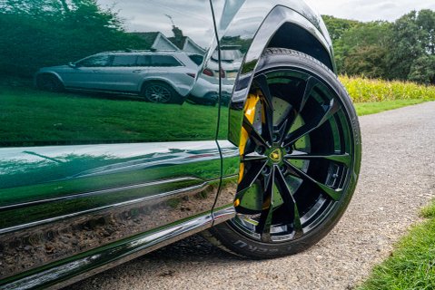 Lamborghini Urus 4.0 V8 BiTurbo SUV 5dr Petrol Auto 4WD Euro 6 (650 ps) 7