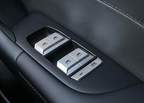 MG MG4 EV 64kWh PREMIUM LONG RANGE 19