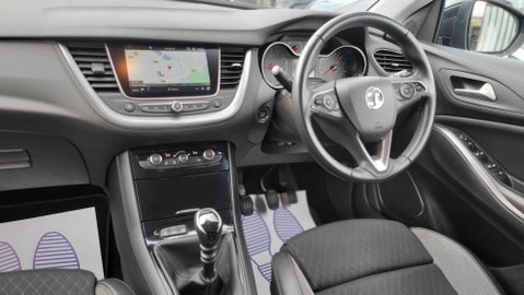 Vauxhall Grandland X GRIFFIN 13