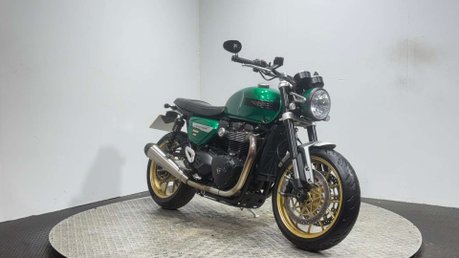 Triumph Speed Twin 2021 11K 1 OFF CUSTOM OUTSTANDING CONDITION MODERN RETRO 3