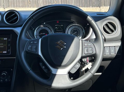 Suzuki Vitara SZ-T BOOSTERJET MHEV 42