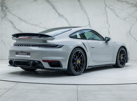 Porsche 911 Turbo S 3
