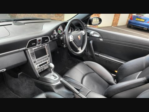 Porsche 911 CARRERA 4 TIPTRONIC S 15