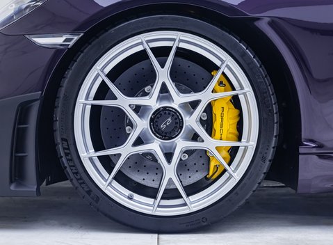 Porsche 718 Spyder RS 17
