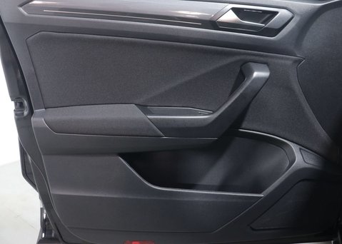 Volkswagen T-Roc 1.5 T-Roc SEL TSi Evo Semi-Auto 5dr 47