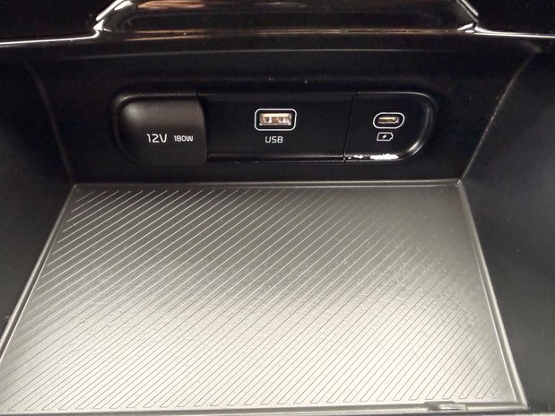 Kia Sportage GT-LINE ISG MHEV 32