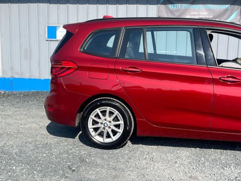 BMW 2 Series 1.5 218i SE Euro 6 (s/s) 5dr 12