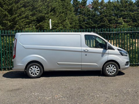 Ford Transit Custom 300 LIMITED P/V ECOBLUE 3