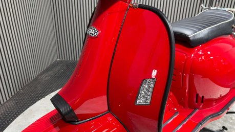 Royal Alloy GT LC 2018 ONLY 2K MODERN RETRO SCOOTER 200CC 8