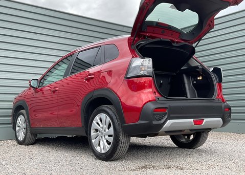 Suzuki SX4 S-Cross MOTION BOOSTERJET MHEV 19