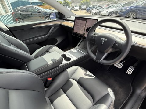 Tesla Model Y (Dual Motor) Performance SUV 5dr Electric Auto 4WDE (426 bhp) 3