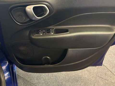 Fiat 500L 1.2 500L Lounge MultiJet Semi-Auto 5dr 11