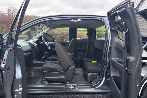Isuzu D-Max ECB 1.9 TD Extra Cab Tipper 16