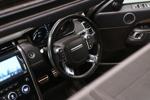 Land Rover Discovery 3.0 Discovery Luxury HSE TD6 Auto 4WD 5dr 4