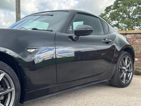 Mazda MX-5 2.0 SKYACTIV-G Sport Nav Euro 6 2dr 9