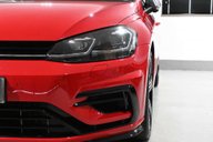 Volkswagen Golf R TSI 4MOTION DSG 64