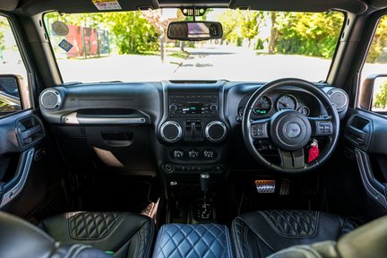 Jeep Wrangler SAHARA CRD By Kahn's The Chelsea Truck Company 15