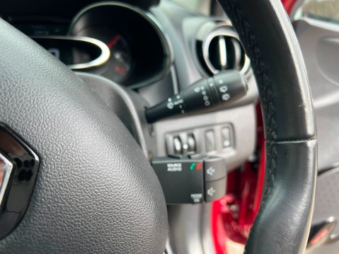 Renault Clio DYNAMIQUE S NAV DCI 37