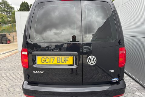 Volkswagen Caddy C20 Tdi Black Edition 13