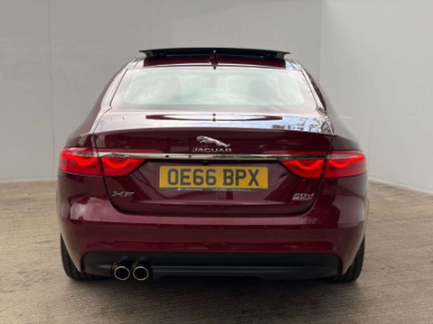 Jaguar XF 2.0 XF Portfolio D AWD Auto 4WD 4dr 36