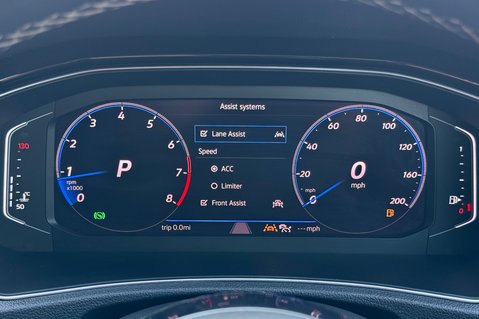 Volkswagen T-Roc R TSI 4MOTION DSG - LAPOIZ BLUE -FULL VOLKSWAGEN SERVICE HISTORY -CARPLAY 36