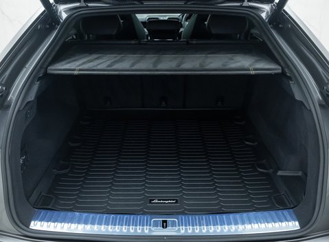 Lamborghini Urus S 39