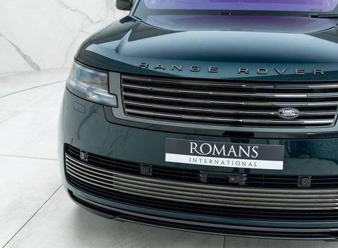 Land Rover Range Rover P530 SV 37