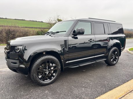 Land Rover Defender 130 D300 Outbound 5dr