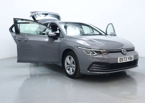 Volkswagen Golf 1.0 eTSI MHEV Life Hatchback 5dr Petrol Hybrid DSG Euro 6 (s/s) (110 ps) 54
