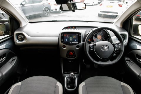 Toyota Aygo VVT-I X-TREND TSS 3