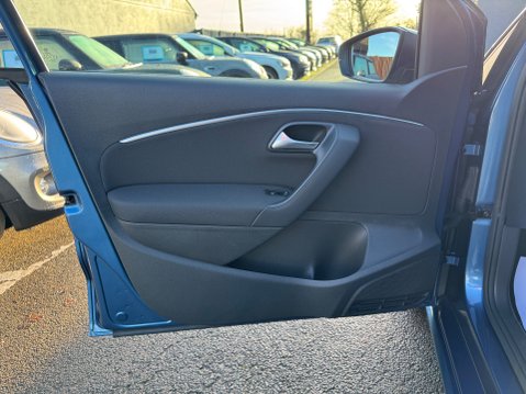 Volkswagen Polo MATCH TSI DSG 57