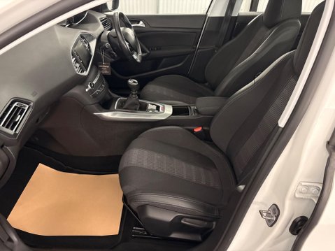 Peugeot 308 1.2 PureTech GPF Allure Euro 6 (s/s) 5dr 6