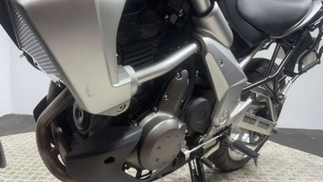 Kawasaki Versys 650 2007 ONLY 5K ADVENTURE BIKE SPARES OR REPAIR 650CC A2 10