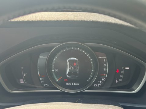 Volvo V40 2.0 D3 Inscription Hatchback 5dr Diesel Auto Euro 6 (s/s) (150 ps) 17