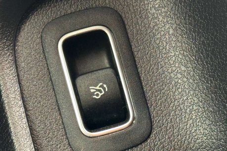 Mercedes-Benz A Class 1.5 A180d AMG Line Saloon 4dr Diesel 7G-DCT Euro 6 (s/s) (116 ps) 31