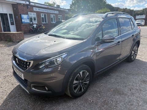 Peugeot 2008 ALLURE PREMIUM 10