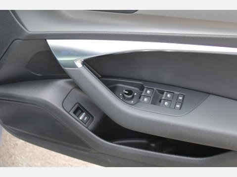 Audi A6 TDI SPORT MHEV 27
