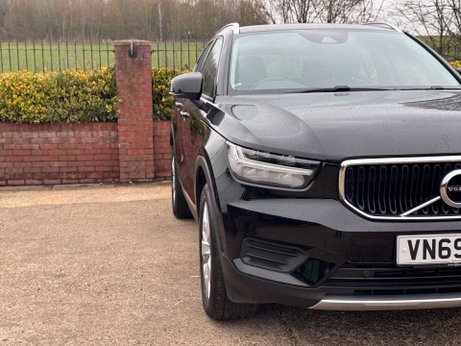 Volvo XC40 2.0 XC40 Momentum D3 5dr 3