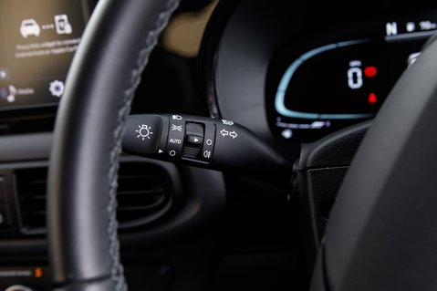 Hyundai i10 ADVANCE 16