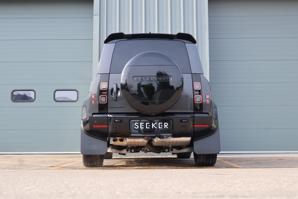 Land Rover Defender 110 BRAND NEW D350 HARD TOP  HSE STYLED BY SEEKER 3 SEATER ASK ABOUT REAR SEATS 5