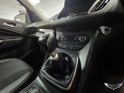Ford Kuga 1.5T EcoBoost Titanium 2WD Euro 6 (s/s) 5dr 27