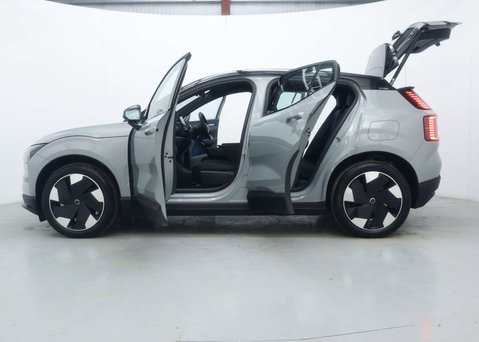 Volvo Ex30 Single Motor Extended Range 69kWh Plus SUV 5dr Electric Auto (272 ps) 52