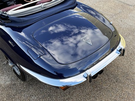 Jaguar E-Type Series 3 OTS Roadster 23