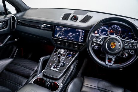 Porsche Cayenne 4.0T V8 GPF Turbo SUV 5dr Petrol TiptronicS 4WD Euro 6 (s/s) (550 ps) 6